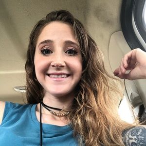 Meet your Posher, Jacqueline